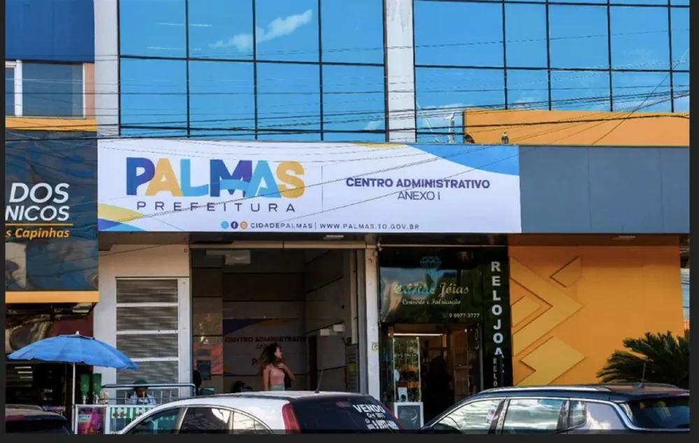 Prefeito Eduardo Siqueira antecipa 13º e garante pagamento do piso da Educação em novembro